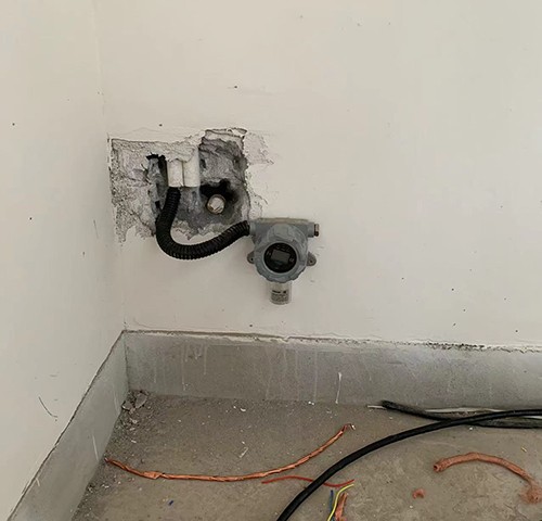 壁掛式苯檢測儀安裝教程